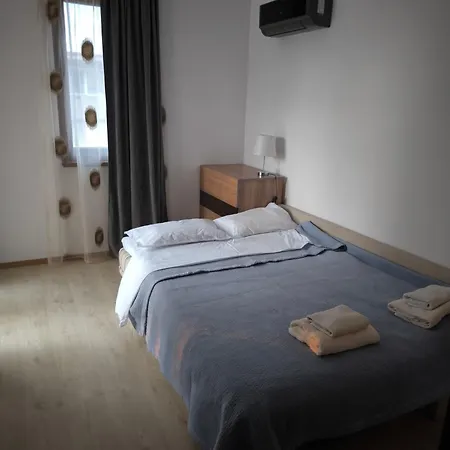 светлая на 4 этаже * Ravda