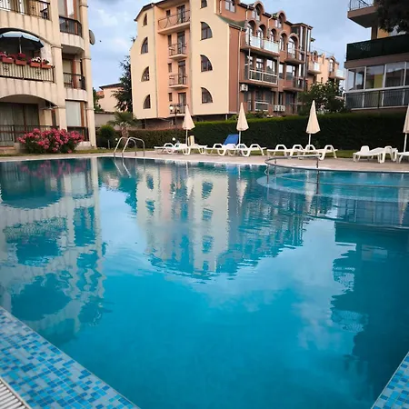 Lejlighed светлая на 4 этаже Ravda