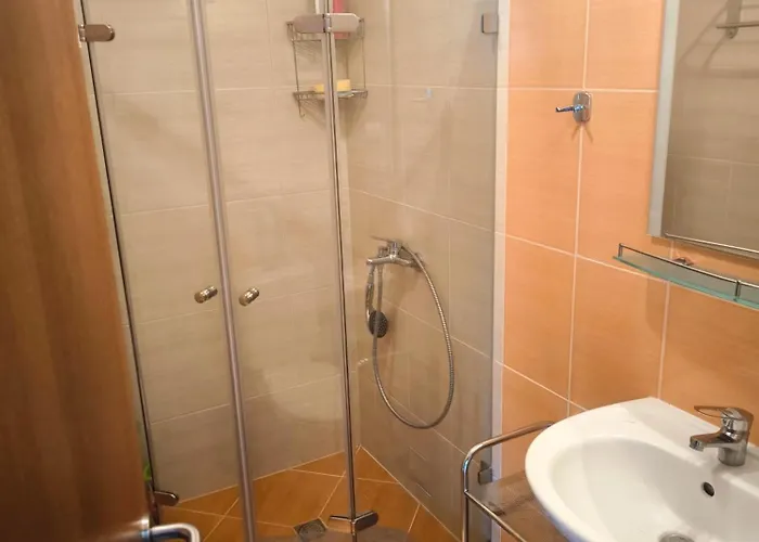 公寓 светлая на 4 этаже